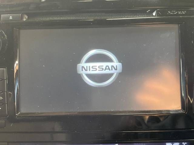 Nissan X-TRAIL 2014-03 2581-2