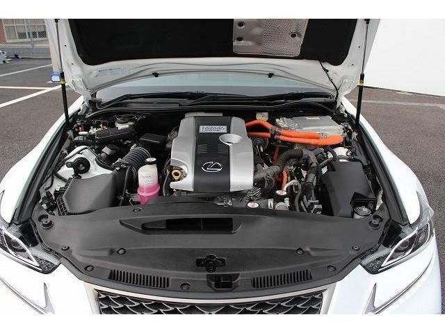 Lexus IS 2017-06 7120-18