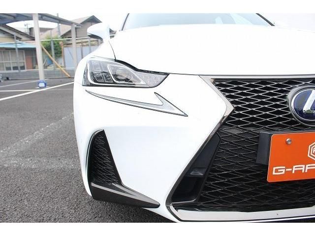 Lexus IS 2017-06 7120-10