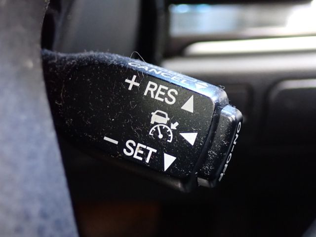 Toyota CROWN SEDAN 2013-02 186913-18