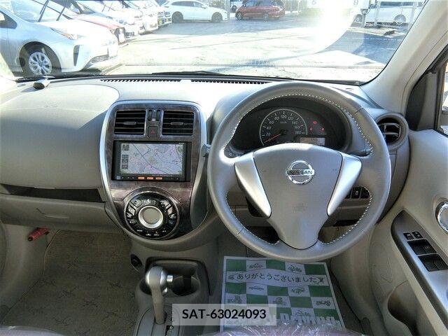 Nissan MARCH 2018-11 207571-2
