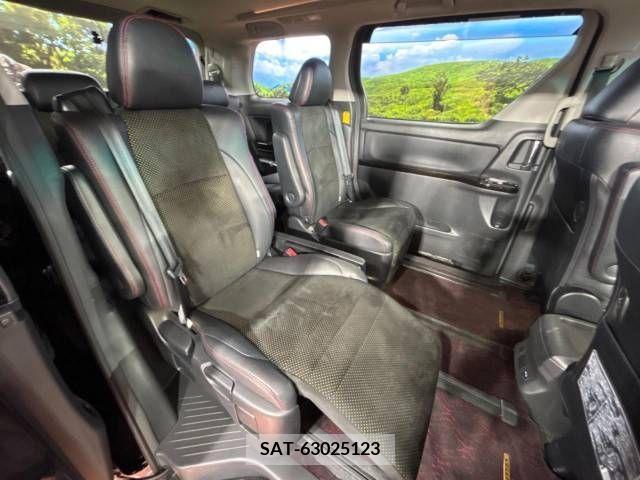 Toyota VELLFIRE 2013-12 376155-9