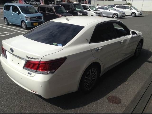 Toyota CROWN SEDAN 2015-05 9081-4