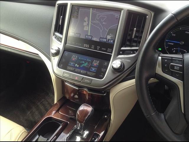 Toyota CROWN SEDAN 2015-05 9081-16