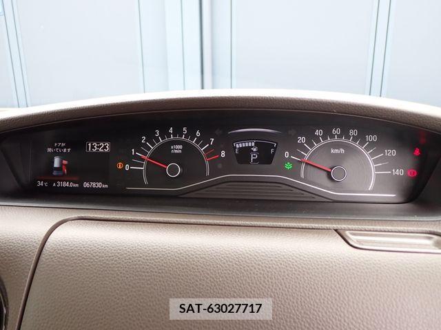 Honda N BOX 2021-05 337137-13