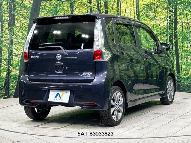Nissan DAYZ 2014-01 323271-17