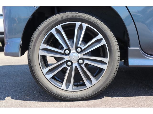 Daihatsu TANTO CUSTOM 2015-08 28831-27