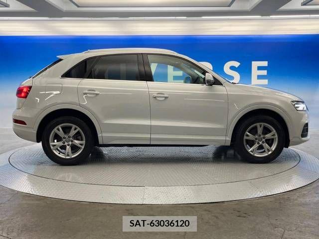 Audi Q3 2015-05 329354-15