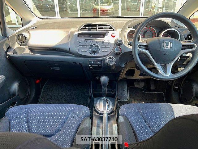 Honda FIT 2010-03 270231-1