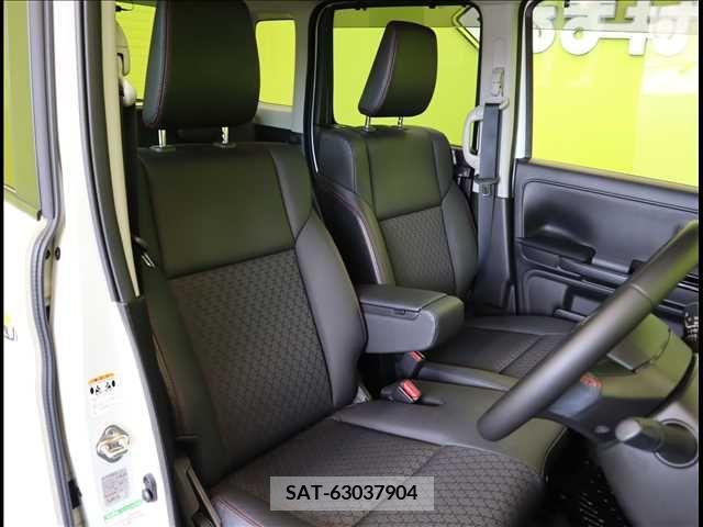 Suzuki SPACIA 2021-08 394220-22
