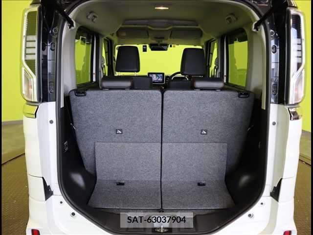 Suzuki SPACIA 2021-08 394220-26