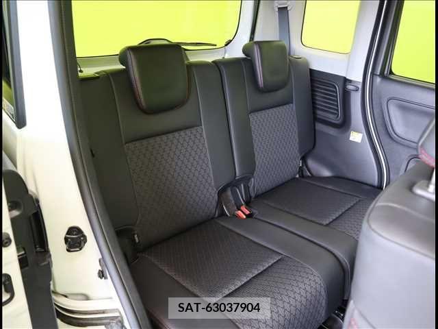 Suzuki SPACIA 2021-08 394220-24