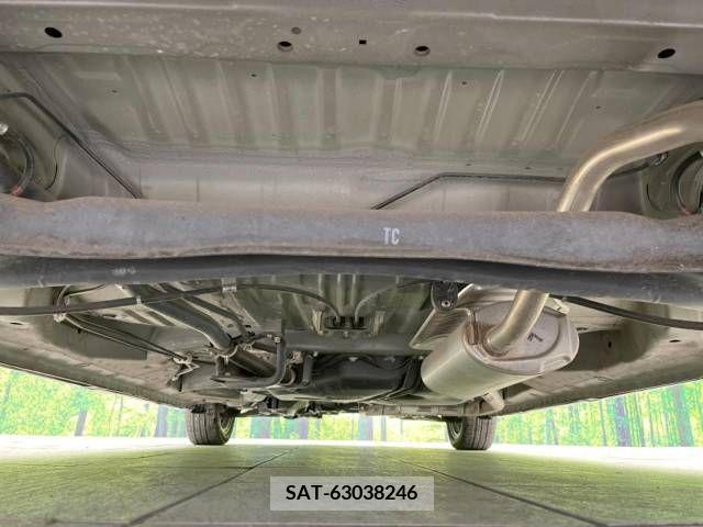 Honda N BOX CUSTOM 2018-06 233675-19