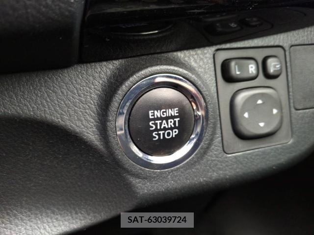 Toyota VITZ 2019-04 288585-12