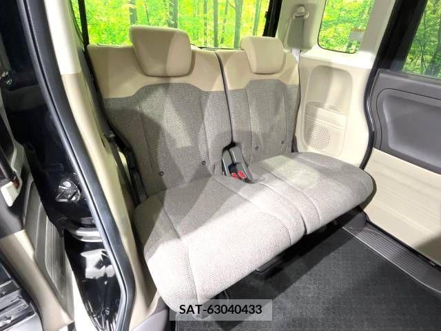Honda N BOX 2018-01 278568-9
