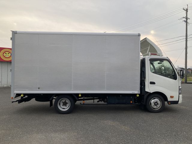 Toyota DYNA TRUCK 2019-03 194429-6