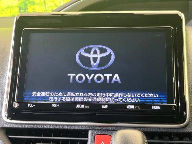 Toyota VOXY 2019-05 182037-3