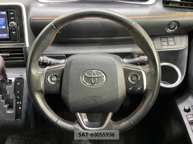 Toyota SIENTA 2018-05 221102-12