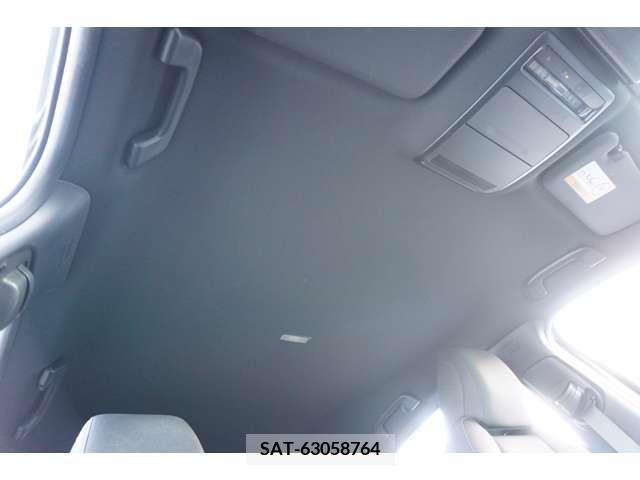 Mazda MAZDA3 2019-07 301037-17