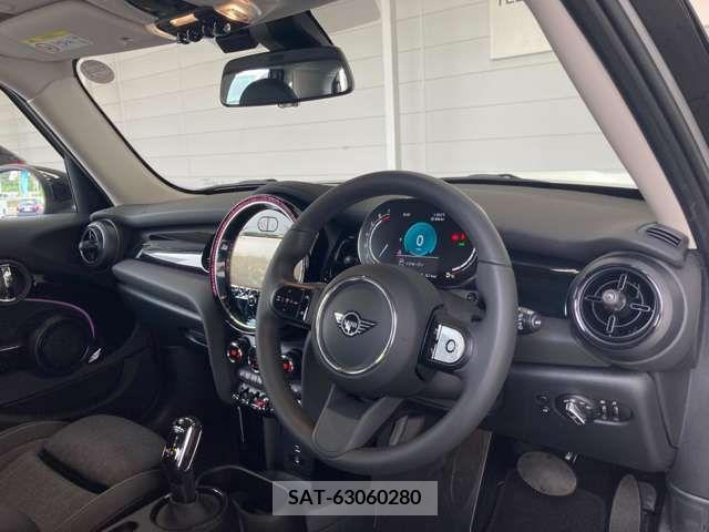 Bmw MINI 2023-12 397364-11