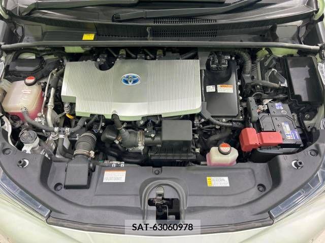 Toyota PRIUS 2016-03 366417-18