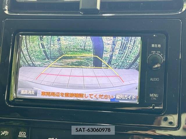 Toyota PRIUS 2016-03 366417-4