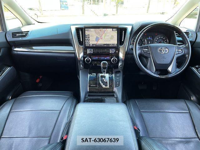 Toyota ALPHARD 2016-11 355365-1