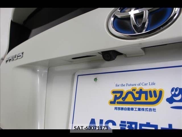 Toyota PRIUS 2016-06 281921-5