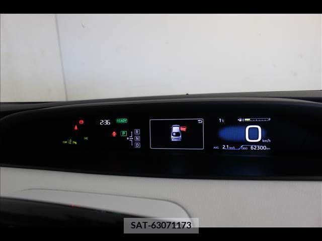 Toyota PRIUS 2016-06 281921-14