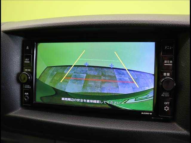 Nissan NV350 Caravan 2020-09 9297-4