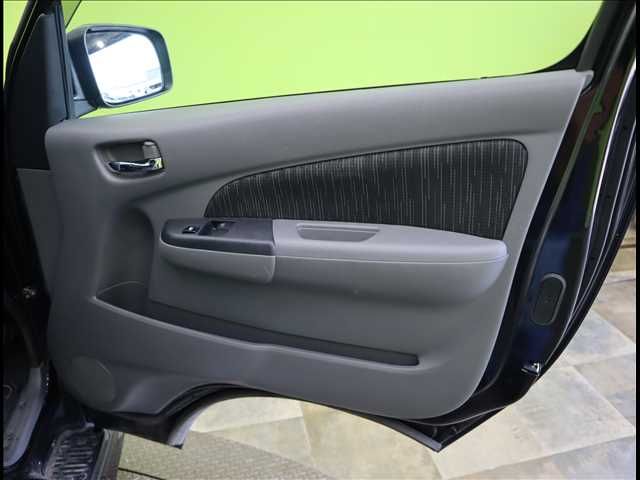 Nissan NV350 Caravan 2020-09 9297-18
