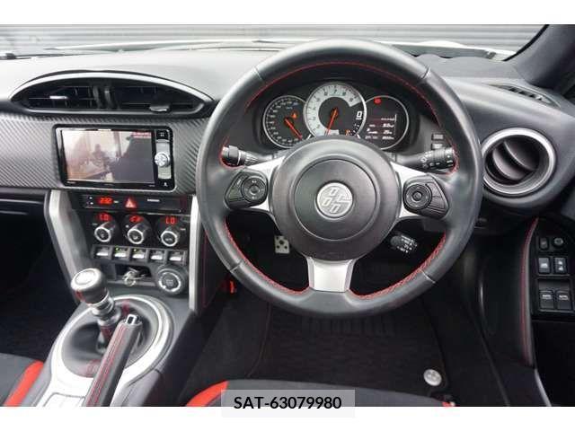Toyota 86 2016-11 258637-16
