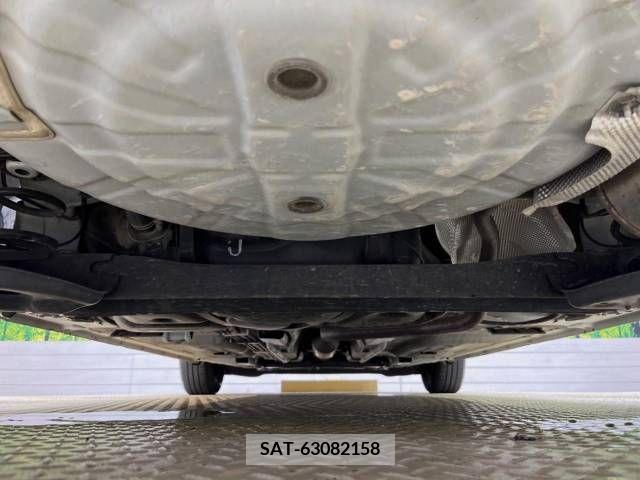 Nissan NOTE 2019-08 338489-19