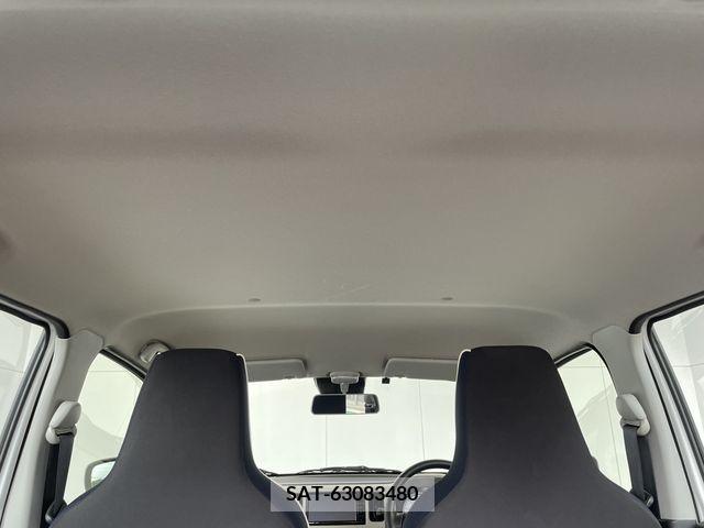 Suzuki ALTO 2019-04 305140-13