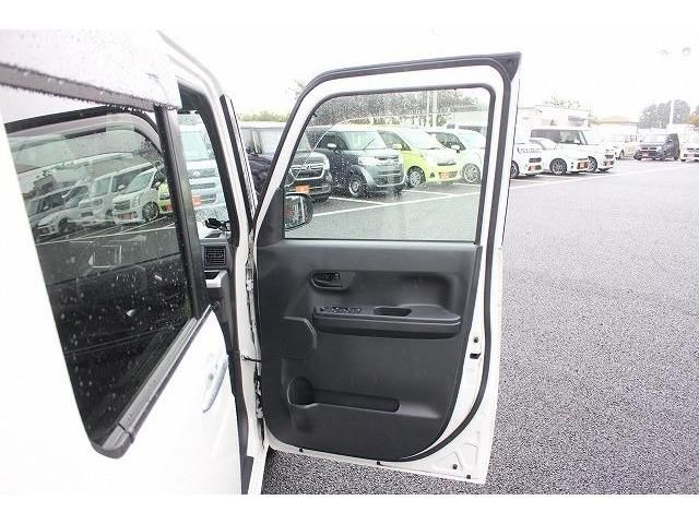 Toyota Pixis Mega 2018-11 193664-8