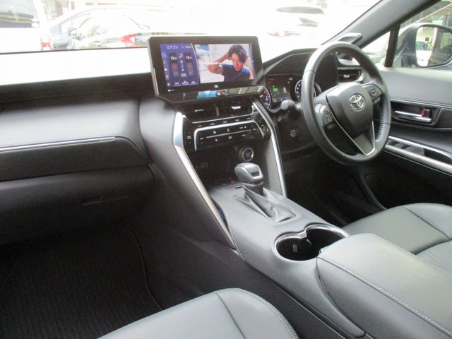 Toyota HARRIER 2021-03 16776-1