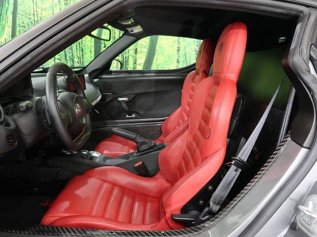 ALFA ROMEO 4C 2019-05 14587-13