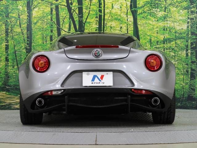 ALFA ROMEO 4C 2019-05 14587-3