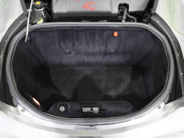 ALFA ROMEO 4C 2019-05 14587-18