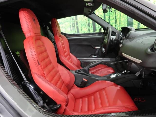 ALFA ROMEO 4C 2019-05 14587-14