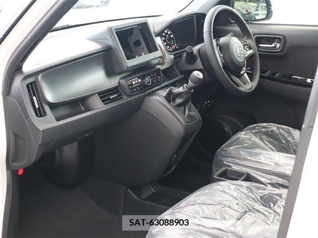 Honda N-ONE 2024-01 279615-14