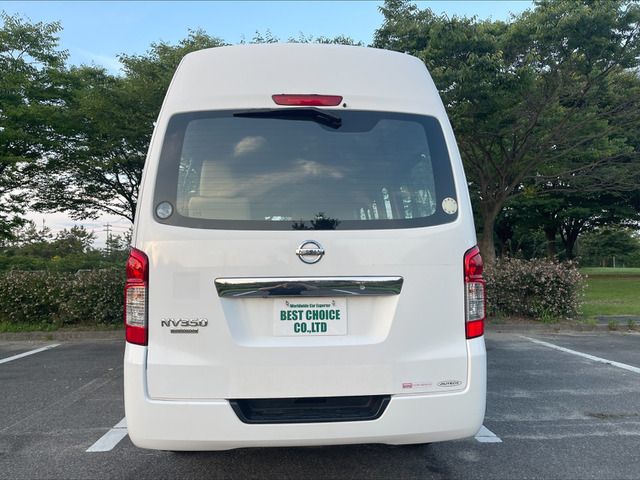 Nissan NV350 Caravan 2013-07 6282-16