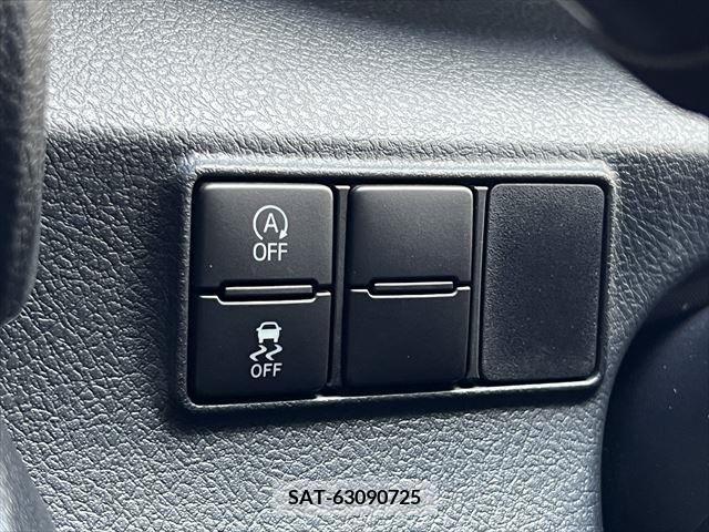 Toyota SIENTA 2016-01 394035-27