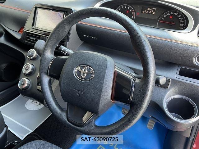 Toyota SIENTA 2016-01 394035-24