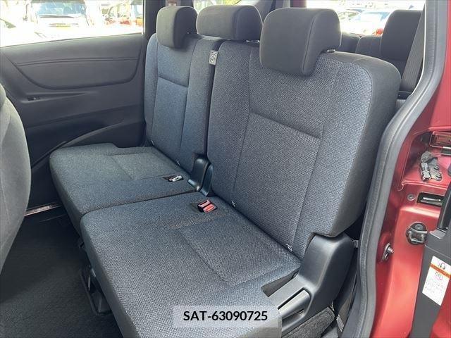 Toyota SIENTA 2016-01 394035-15
