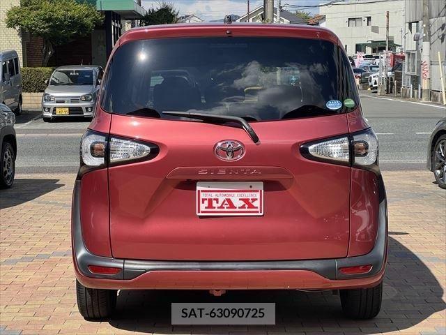 Toyota SIENTA 2016-01 394035-5