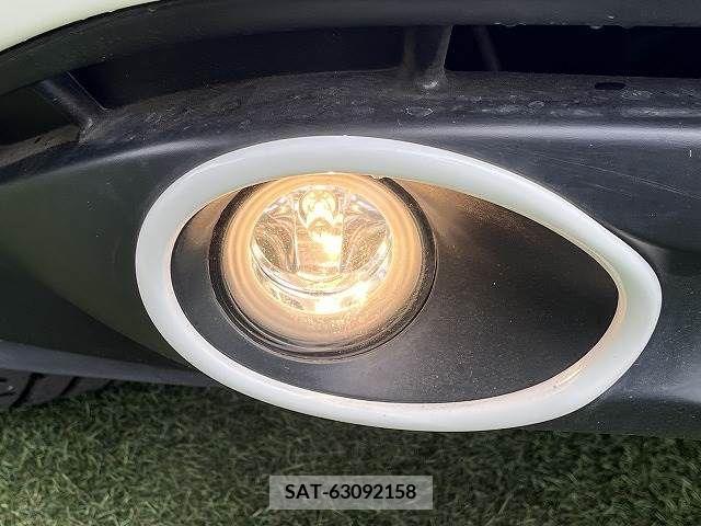 Nissan JUKE 2013-09 384460-10