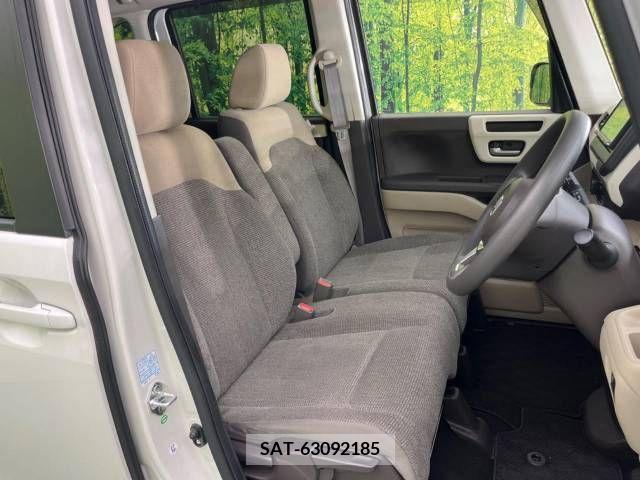 Honda N BOX 2018-05 278708-7