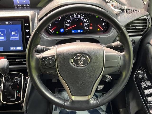 Toyota VOXY 2019-04 9782-12