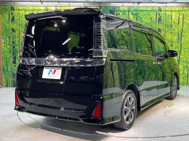 Toyota VOXY 2019-04 9782-18